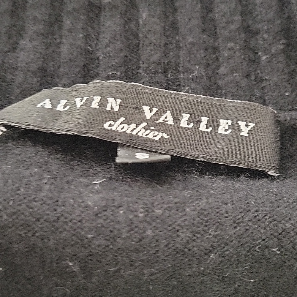 ALVIN VALLEY Clothier Cashmere Sweater - Picture 2 of 5